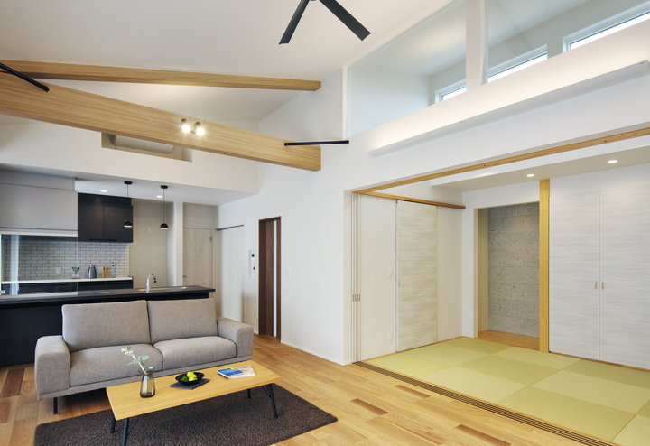 k-living 有限会社 株式会社小畑建設が建てたガルバリウムを使った施工例