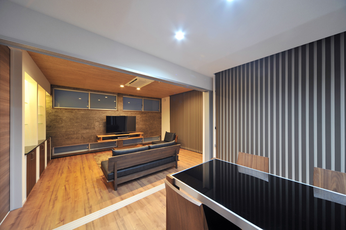 k-living 有限会社 株式会社小畑建設が建てたガルバリウムを使った施工例