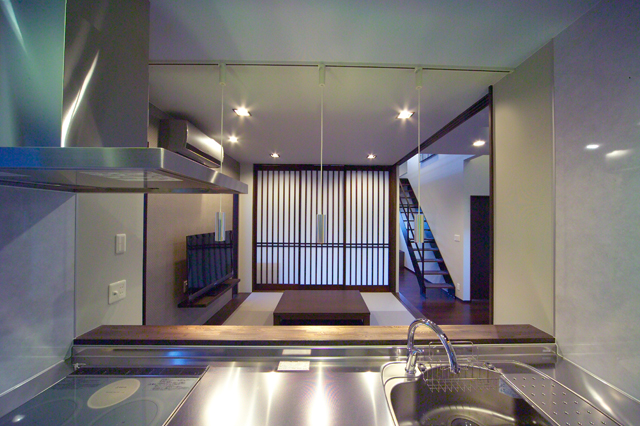 栃木建築社の建てたシルバーのガルバリウム